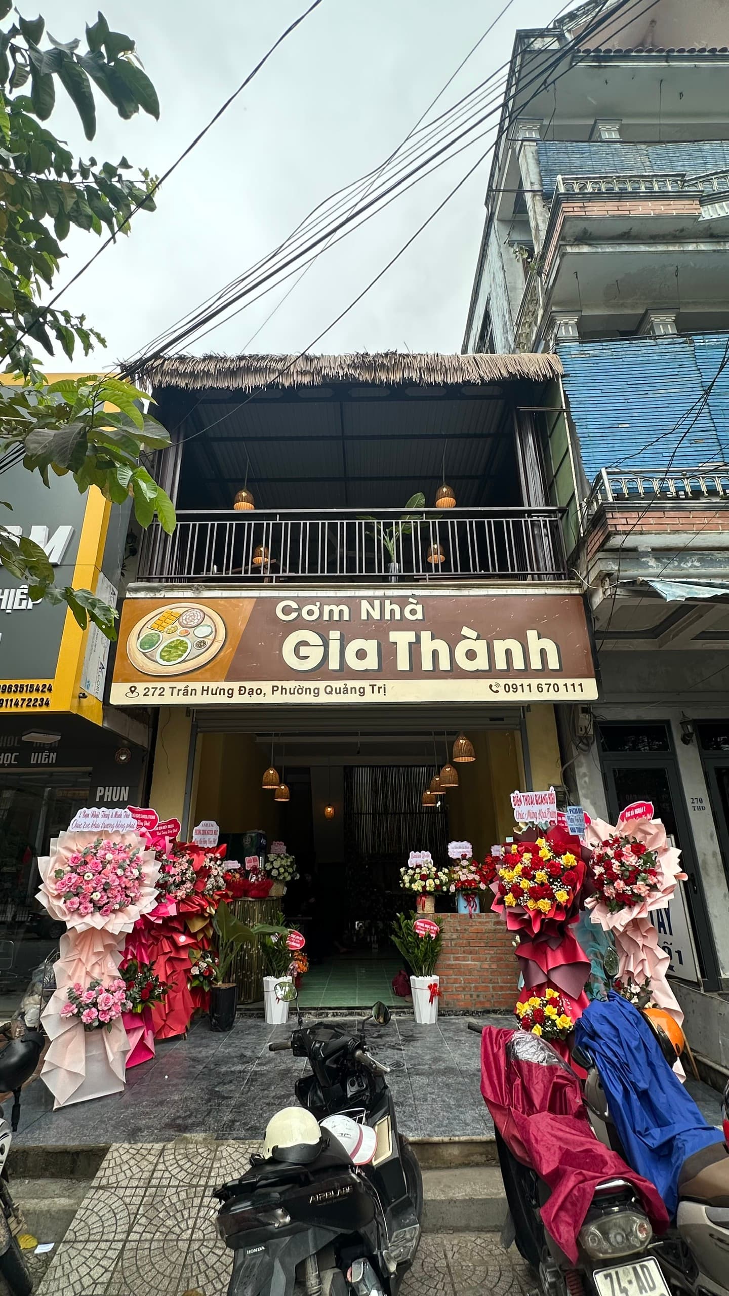 Mặt tiền quán Cơm Nhà Gia Thành